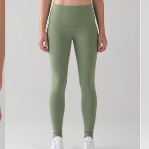 Lululemon wonder under leggings 2